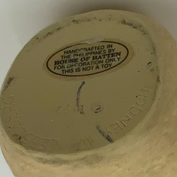 Handcrafted Rodney W. Leeseberg Santa & Snowman 1997 Figurine House of Hatten - Picture 10 of 10